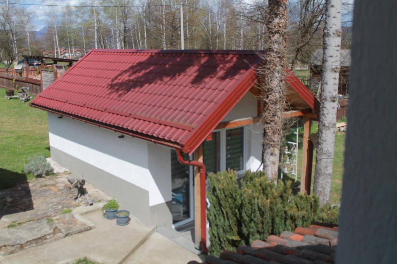 Holiday Home Tunnel Ravne Вісоко Екстер'єр фото